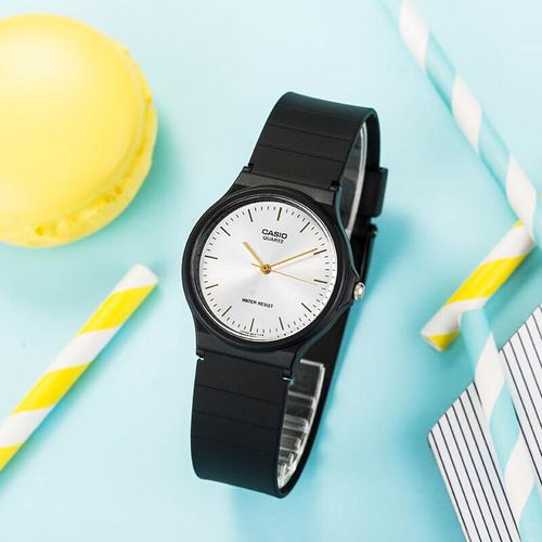 Reloj CASIO MQ-24-7E2 Unisex Negro