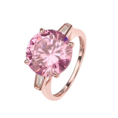 Anillo Ainara rosa hecho de plata .925 con baño de oro rosa18K talla 6