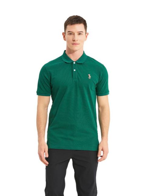 Playera Polo verde de la marca Hpc Polo