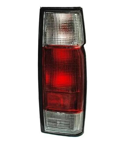 FARO NISSAN PU D21/ D22 02-15 ROJO/BCO C/ARNES IZQUIERDA  AÑO: 2002