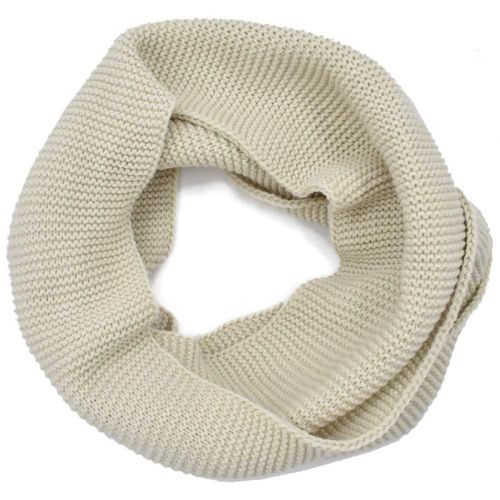 Bufanda infinita tejida beige tejido suave y acogedor