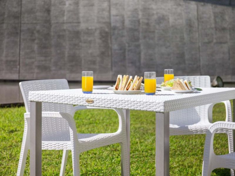 lagoon-silla-de-comedor-tipo-ratan-para-exterior-e-interior-con-proteccion-solar-uv-modelo-koppla-7027-luzdeco-9-34354858361154.jpeg