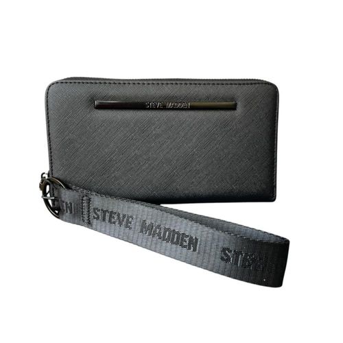 Cartera para Dama Steve Madden Modelo Zipee Black/Black