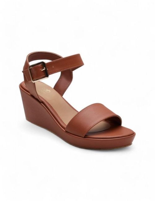 Sandalia Plataforma Tipo Piel Con Hebilla Ajuste