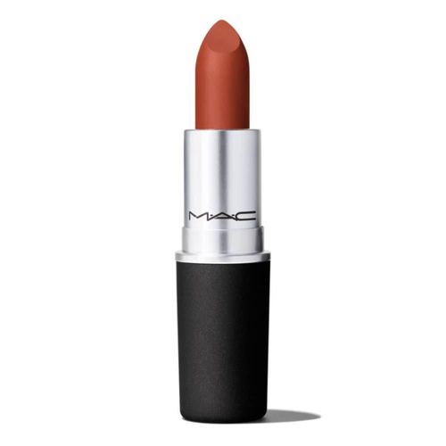 Lápiz labial Powder Kiss Mac Cosmetics Marrakesh Mere color rojo