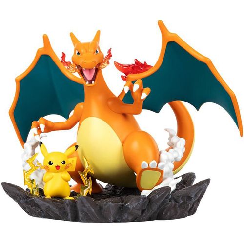 Figura de Pokémon Pikachu y Charizard de Funism