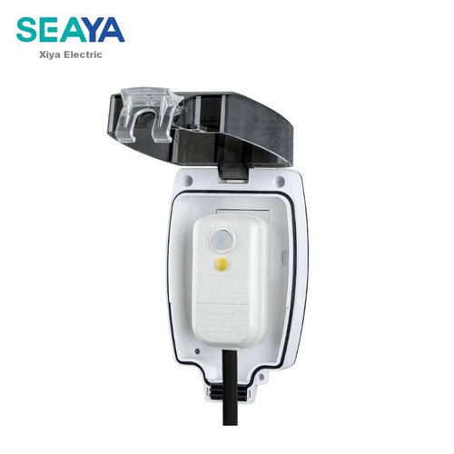 Adaptador Tipo A Xiyai 10A IP65