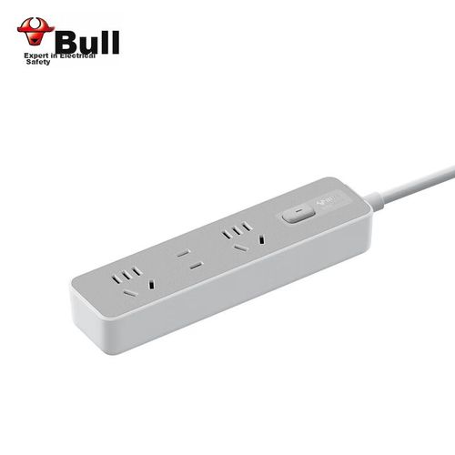 Multicontacto 3 Salidas BULL GN-Z1121J 5m