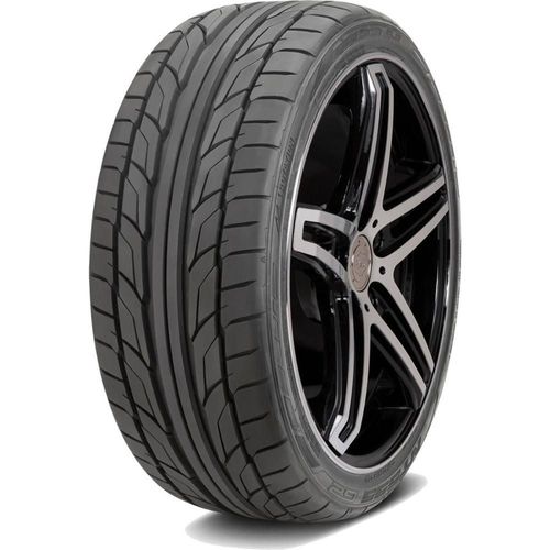 Llanta 215/50R17  NITTO NT555 G2 95W