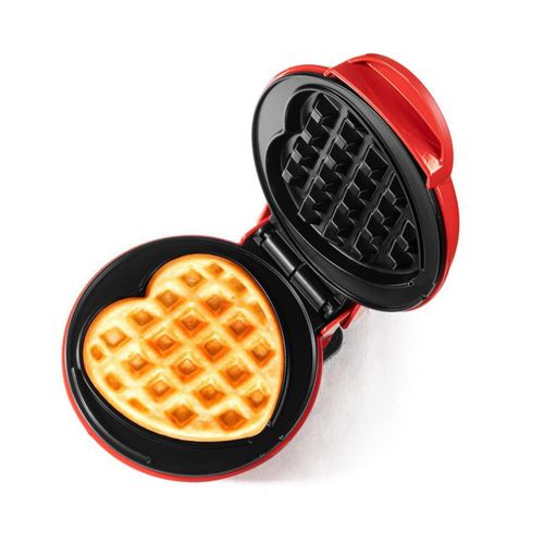 Holstein Housewares - Waflera personal antiadherente con forma de corazón, color rojo - Wafles de 10 cm en minutos, ideal para d
