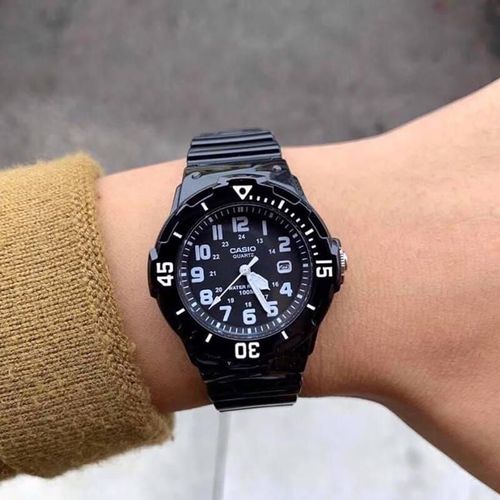 Reloj CASIO LRW-200H-1B Negro