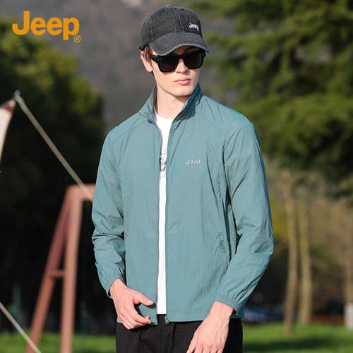 Chamarra ligera JEEP cuello alto azul ice para hombre
