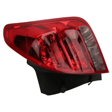 Calavera Trasera Derecha Trax Premier 2017 - 2021