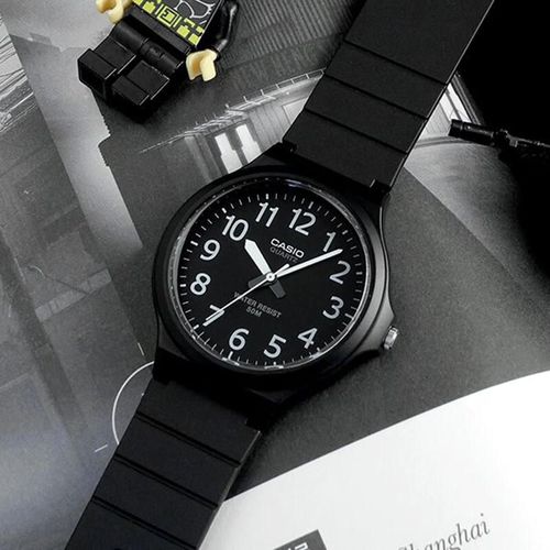 Reloj CASIO MW-240-1B Negro