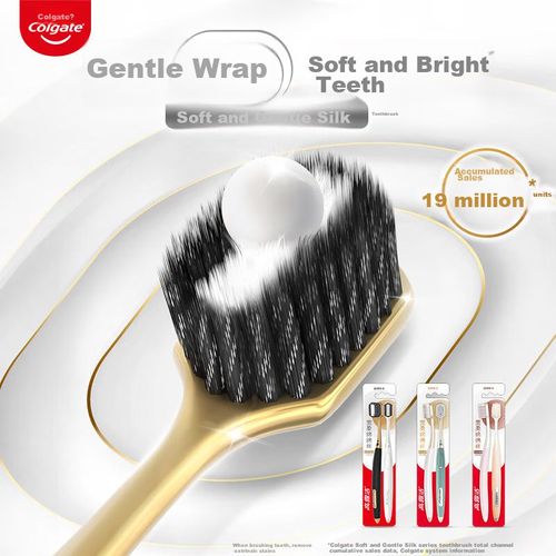 Cepillo de dientes Colgate cerdas ultra suaves carbón 2 piezas