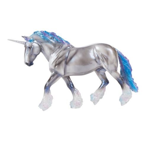 Horin Unicorn Stallion de la serie tradicional de Toy Breyer Horses