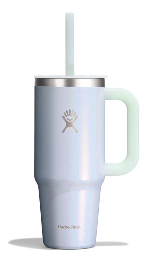 Vaso térmico de viaje Hydro Flask 24 oz con asa azul aislado