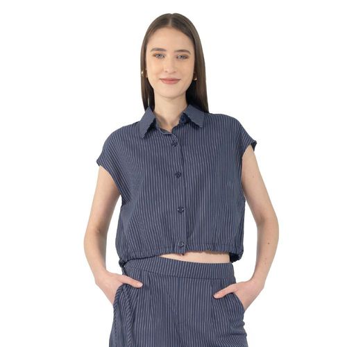 Blusa Crop Con Cuello Camisero Y Botones Para Mujer Quarry