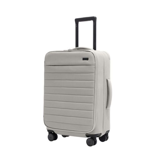 Valija Expandible Suave Carry-On Bigger de 23" Away