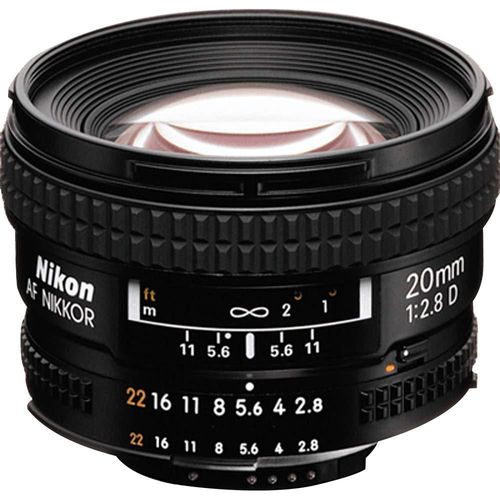 Lente Nikon AF FX NIKKOR 20mm f/2.8D con zoom fijo para réflex digital