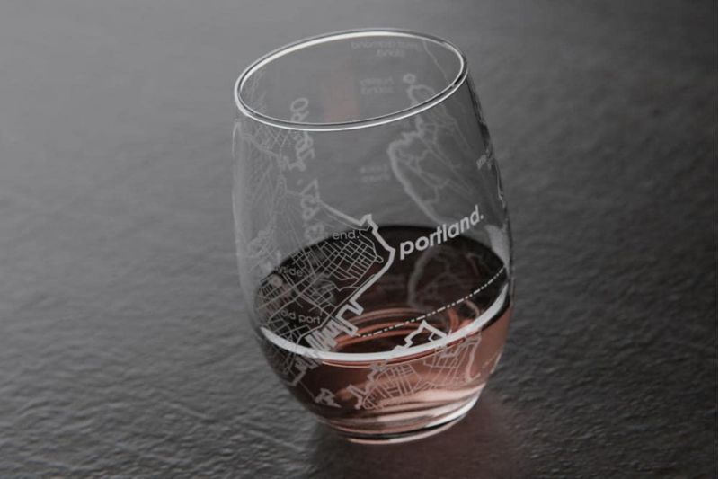 Copa de Vino Well Told Portland con Mapa Grabado 450 ml Transparente