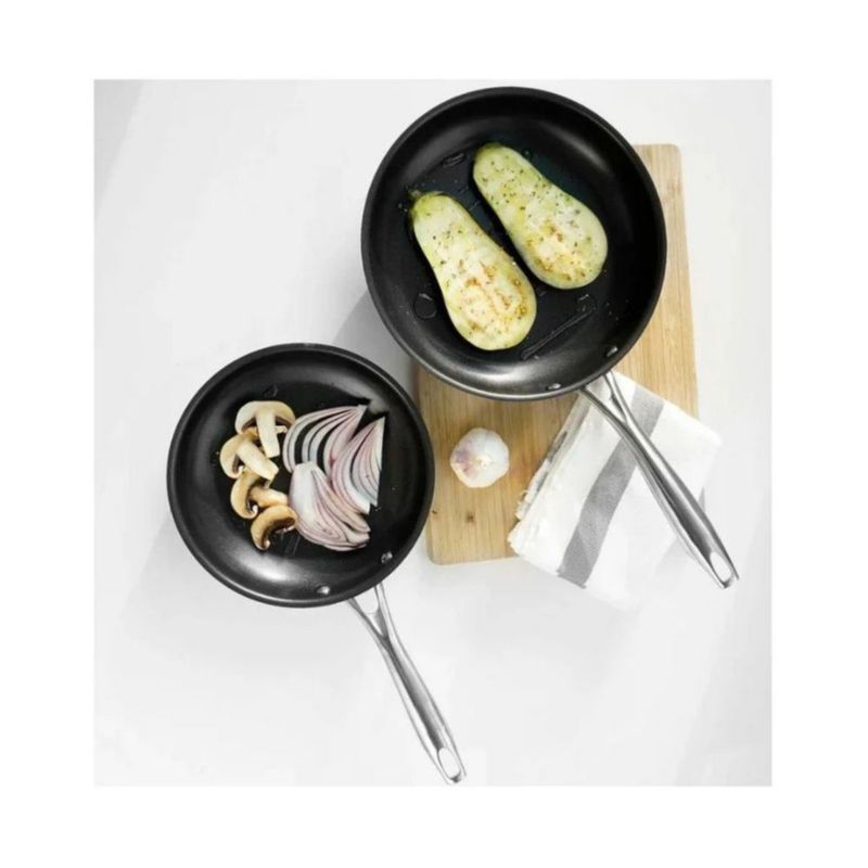 Juego de Sartenes Cuisinart 3 Piezas Gris 8922-3NSPKES