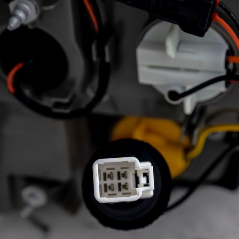 Luz trasera Garage-Pro para Mitsubishi Outlander 2014‑2015 (lado pasajero)