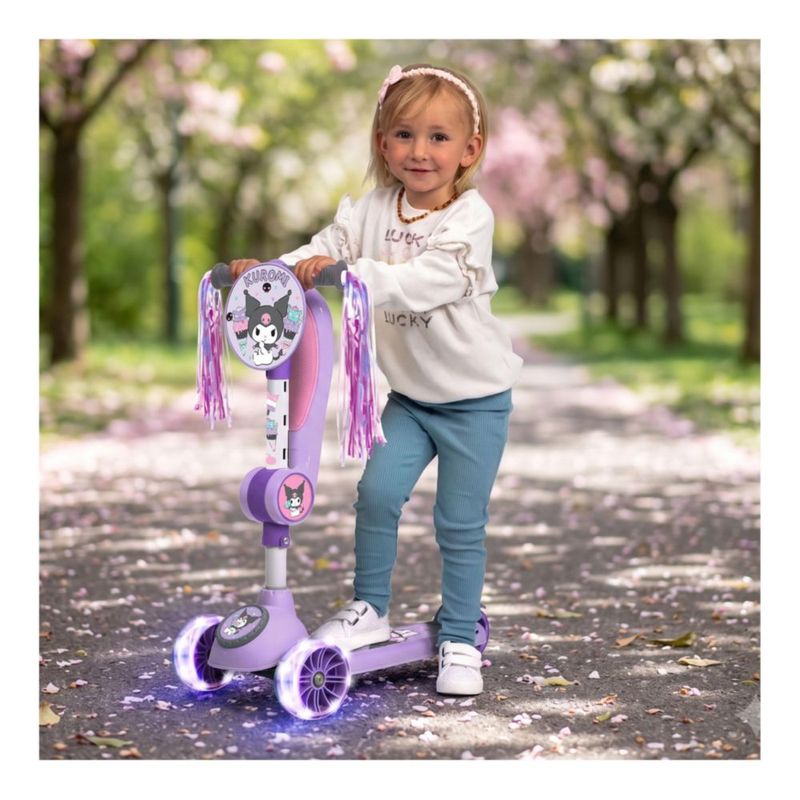 Scooter 2 en 1 con Asiento Kuromi con Luces 3 a 7 años