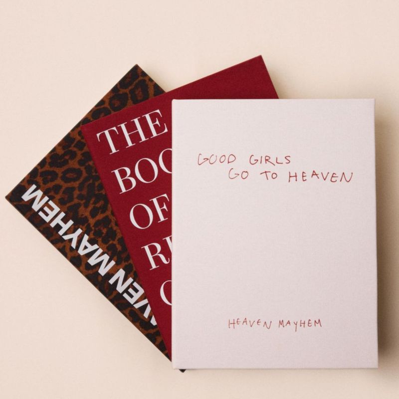 Organizador de joyas Heaven Mayhem 25x23 cm Caja de libros blanca
