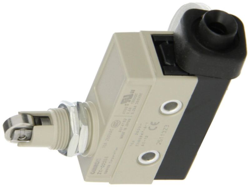 Interruptor de Límite Omron ZC-Q2255 de Montaje en Panel con Rodillo
