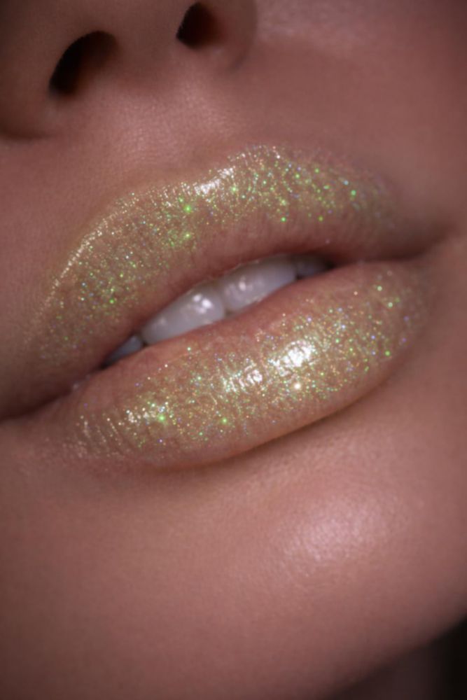 Brillo Labial Nekoyanin Winx Club x Glitter Wave Maker