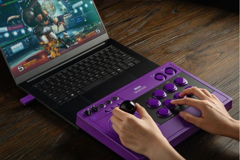 Stick de Lucha 8Bitdo Inalámbrico para Switch/PC - Morado