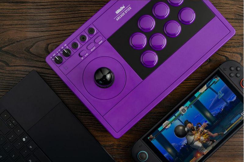 Stick de Lucha 8Bitdo Inalámbrico para Switch/PC - Morado