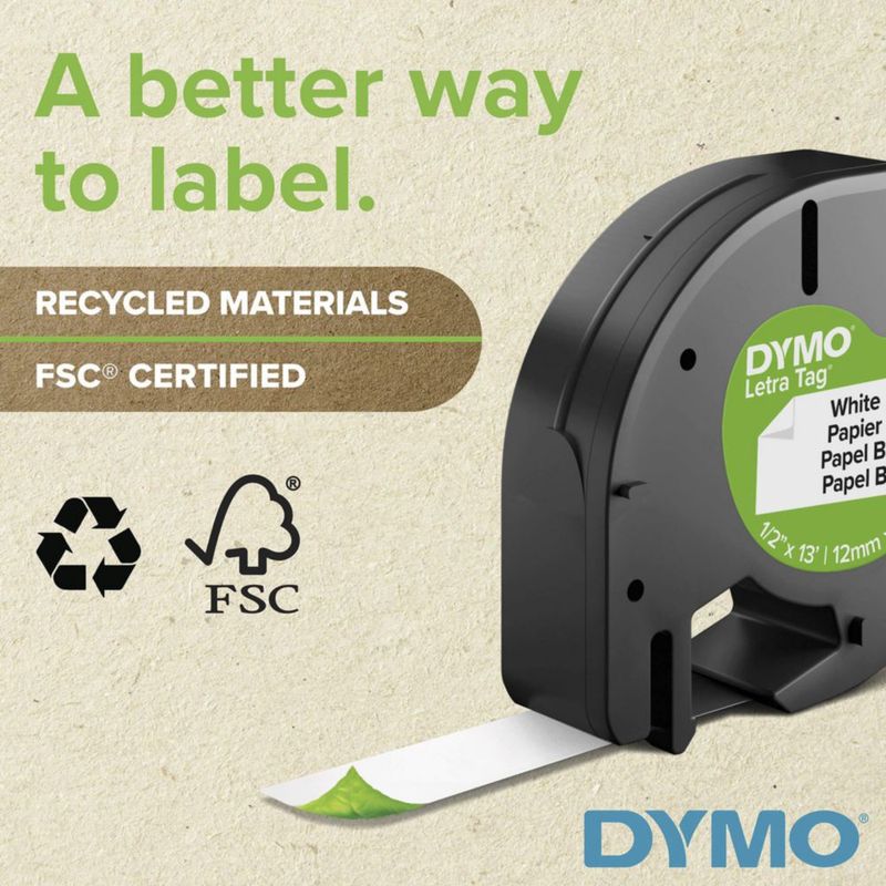 Cinta de etiquetado DYMO LetraTag impresa en negro sobre papel blanco