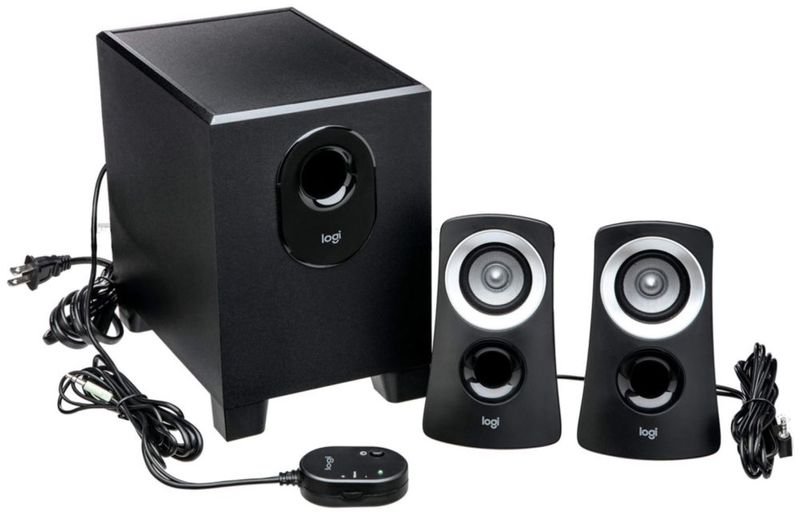 Sistema de parlantes Logitech Z313 de 2.1 canales 25 W RMS