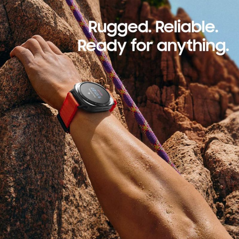 Smartwatch Samsung Galaxy Watch Ultra 47 mm LTE de titanio reacondicionado