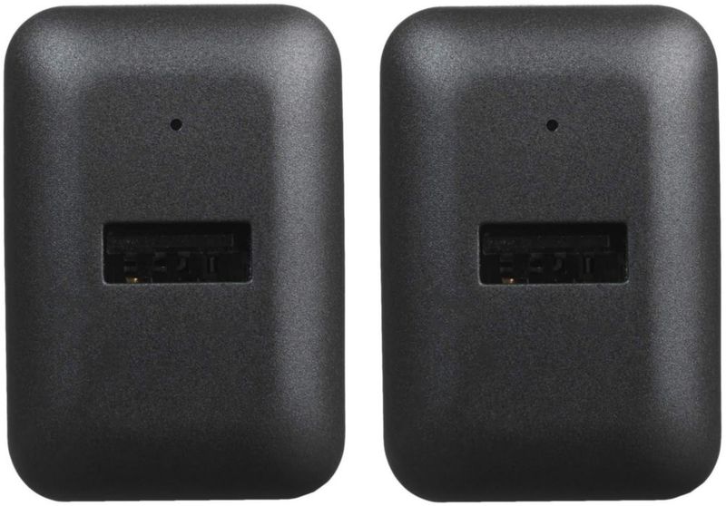 Cargador de pared Amazon Basics 12W USB-A 2.4A para teléfonos x2 negro