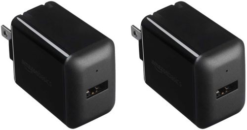 Cargador de pared Amazon Basics 12W USB-A 2.4A para teléfonos x2 negro
