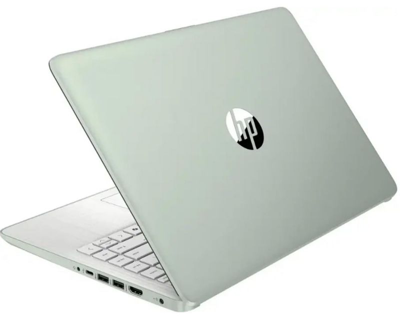 HP Laptop 14" HD 16 GB de RAM 128 GB UFS Intel N150 Windows 11