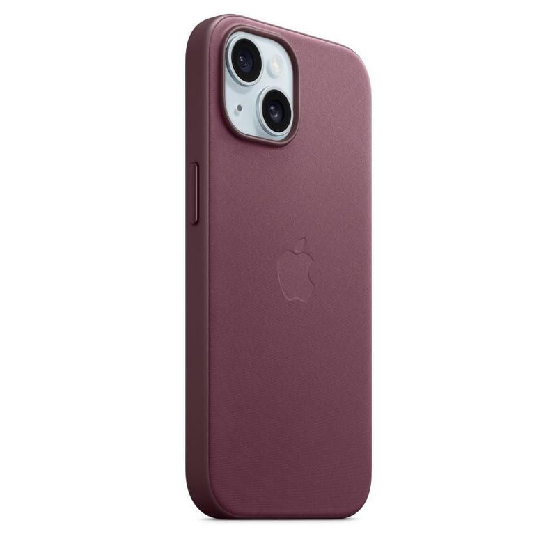 Funda FineWoven con MagSafe para iPhone 15 de Apple color mora