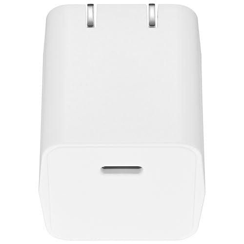 Cargador de pared USB-C Insignia de 30 W de alta velocidad y diseño compacto