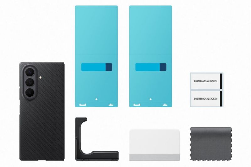 Funda oficial Samsung Galaxy Z Fold8 Ultra de carbono negro con imanes