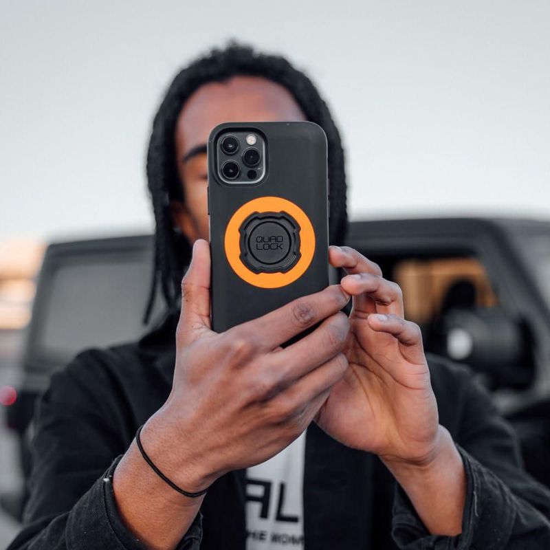 Funda Quad Lock para iPhone 12 Mini Negra MAG