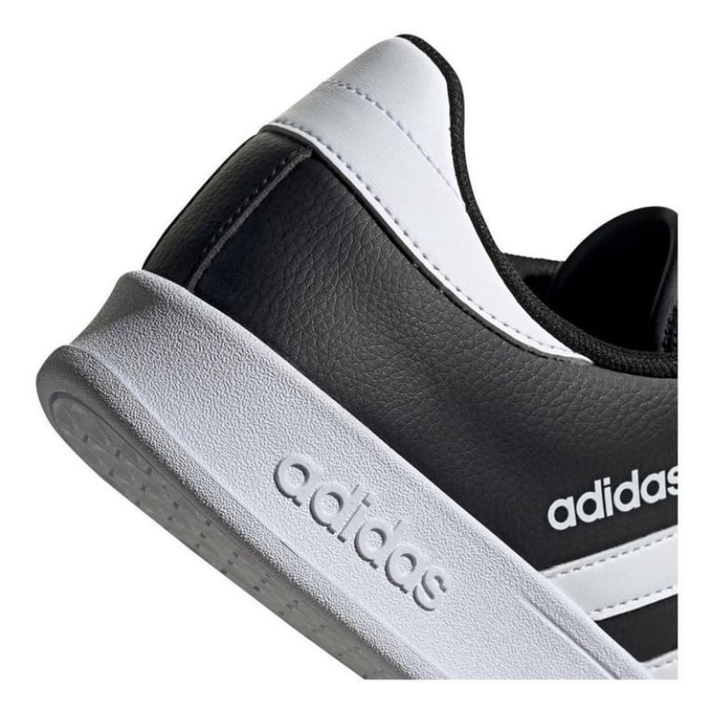 Tenis adidas breaknet para hombre. fx8708