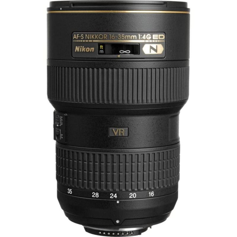 Objetivo Nikon 16-35mm f/4G ED AF‑S VR 680 g