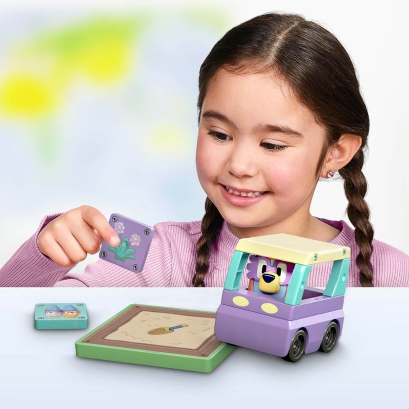 Set de juego de fichas magnéticas TILE TOWN Bluey Granny Janet de 6 piezas