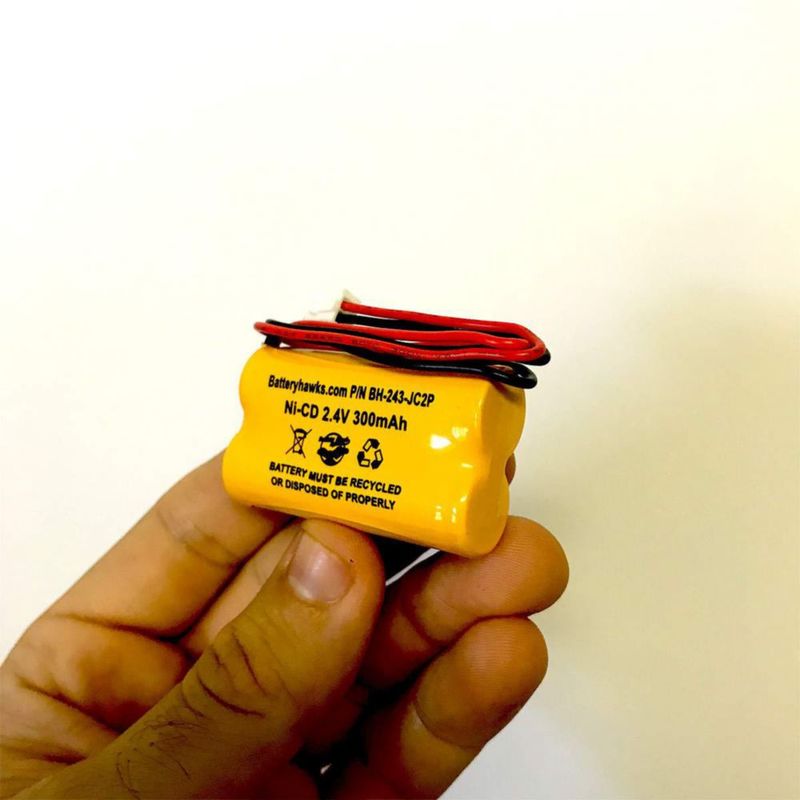 Batería Battery Hawk Ni-CD 2.4 V 300 mAh (paquete de 20 unidades)