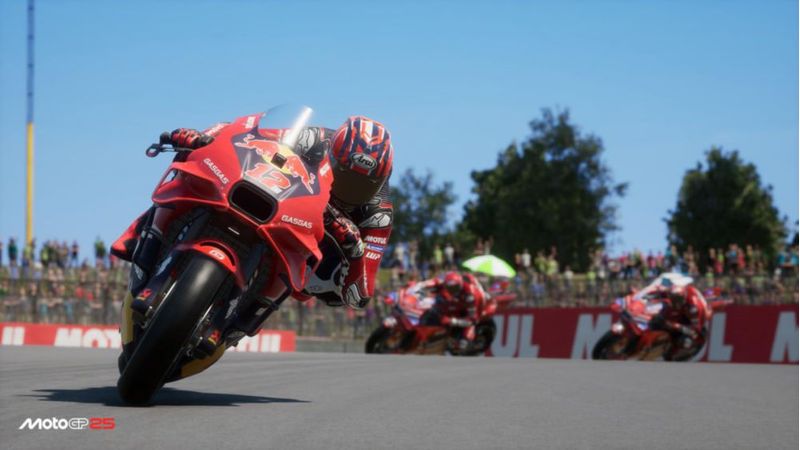 Juego de video Milestone MotoGP 25 Day – Código para Nintendo Switch