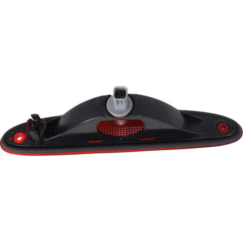 Luz de freno KarParts360 lente roja 2001-2007