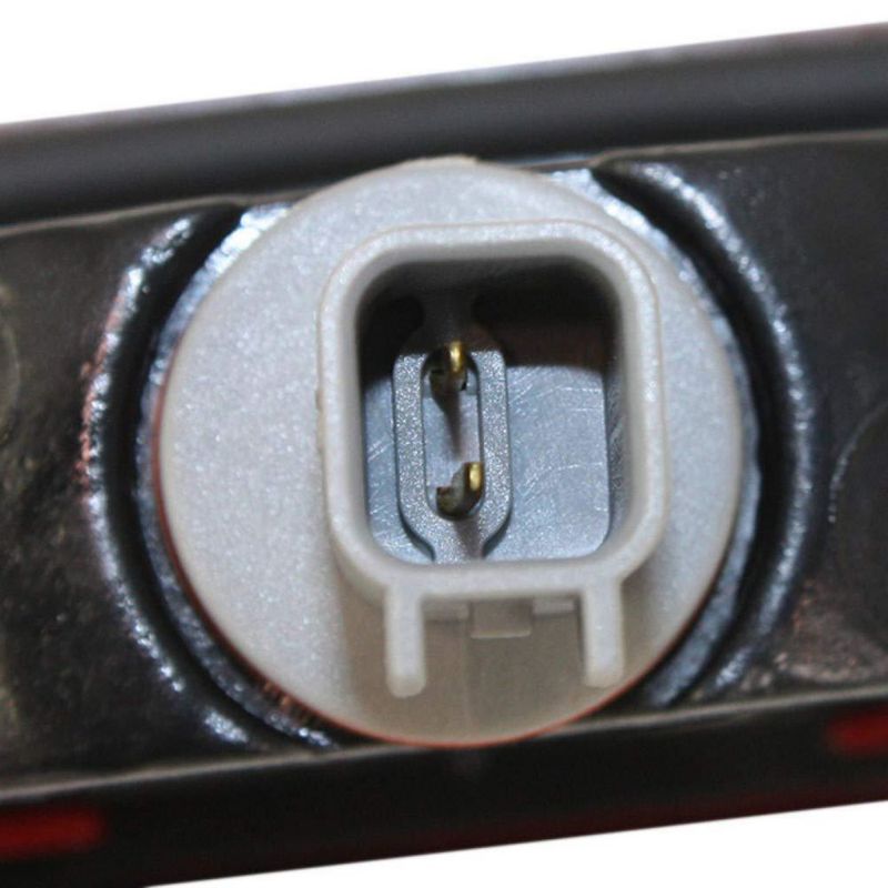 Luz de freno KarParts360 lente roja 2001-2007